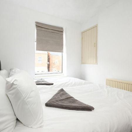 Cottage Style 3 Bedroom House - Close To City Centre & The Peaks Chesterfield Exterior foto