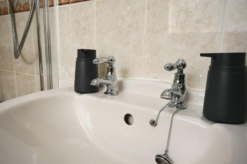 Cottage Style 3 Bedroom House - Close To City Centre & The Peaks Chesterfield Exterior foto